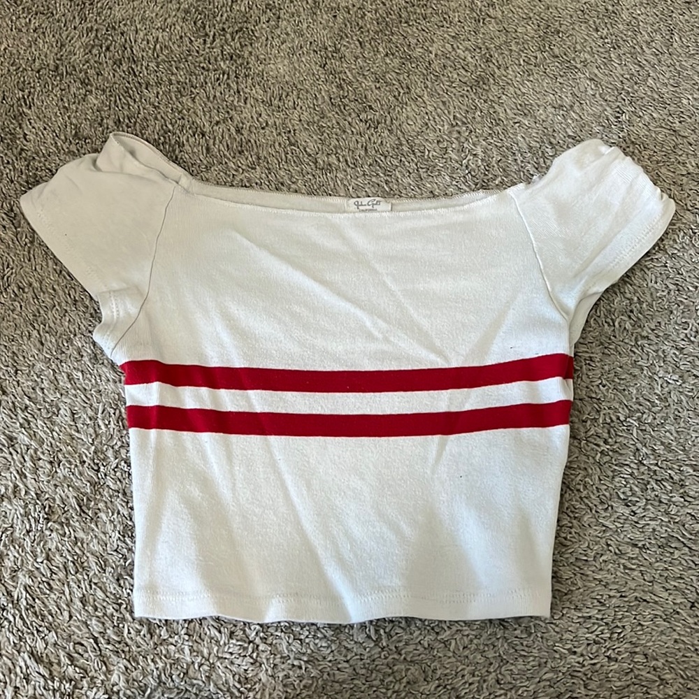 Over the shoulder crop top